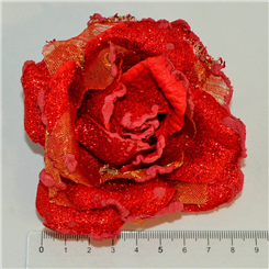 Роза жатка двухцветная